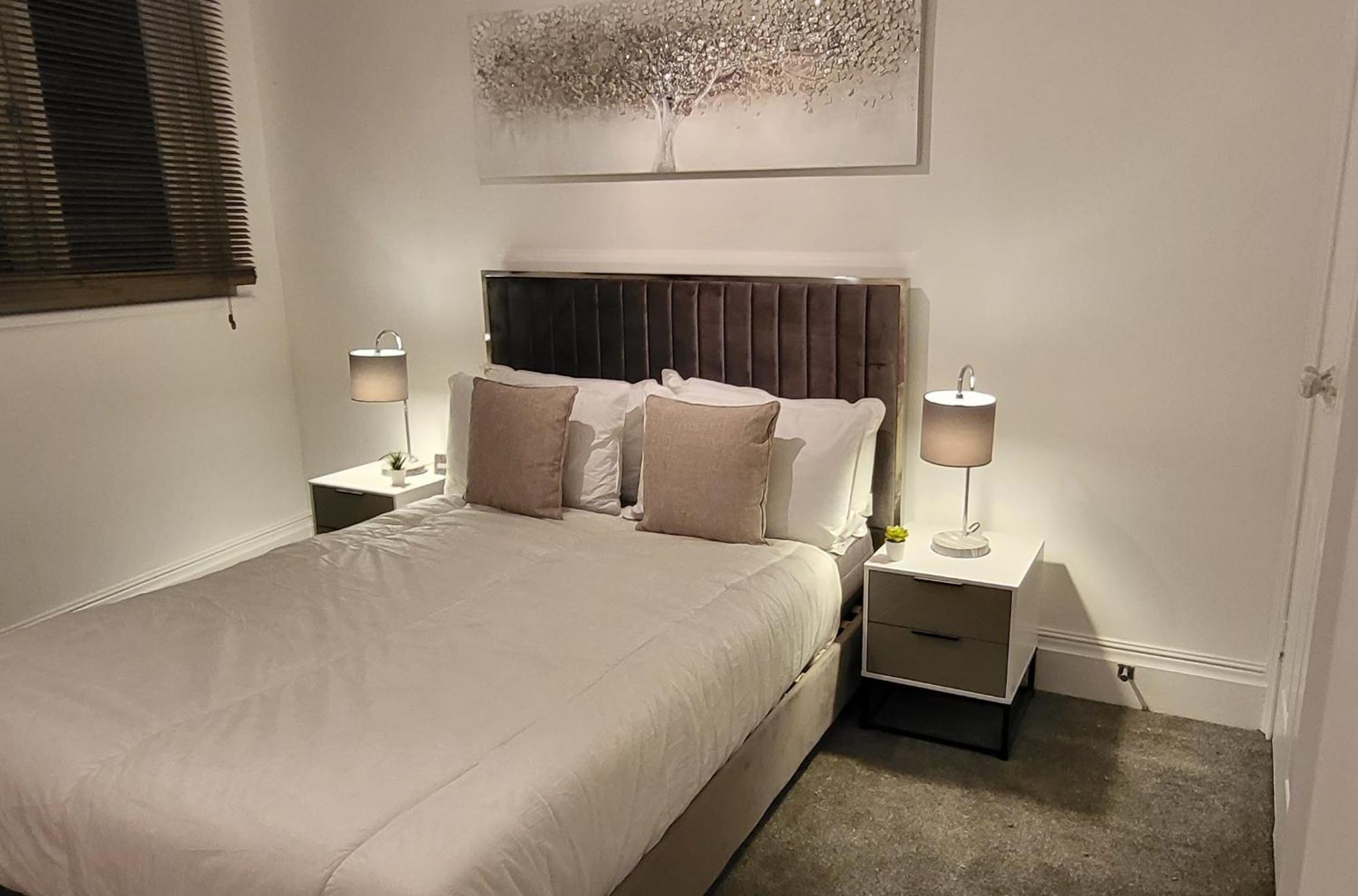 Stunning 2 Bedroom Apartment In Canary Wharf - Morland Apartments Londen Kamer foto